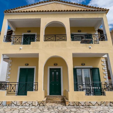 Barax Apartments Agios Georgios  Exterior foto