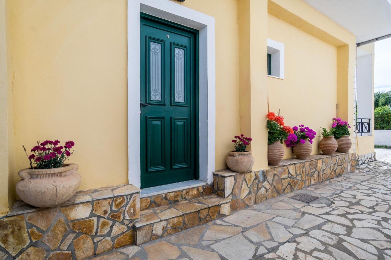 Barax Apartments Agios Georgios  Exterior foto